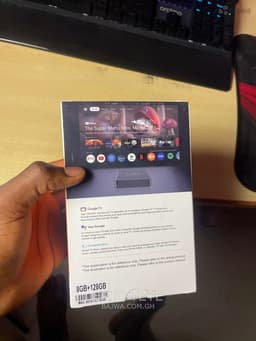 Android TV Box 8K with Remote Controller view 2