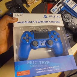 PS4 Game Controller Pad view 3