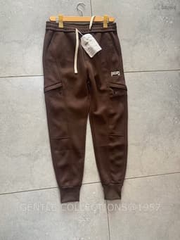 Joggers view 1