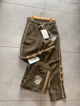 Joggers view 4